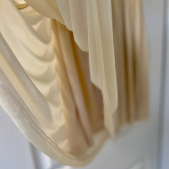 GB Beige Dress - Picture 8 of 9